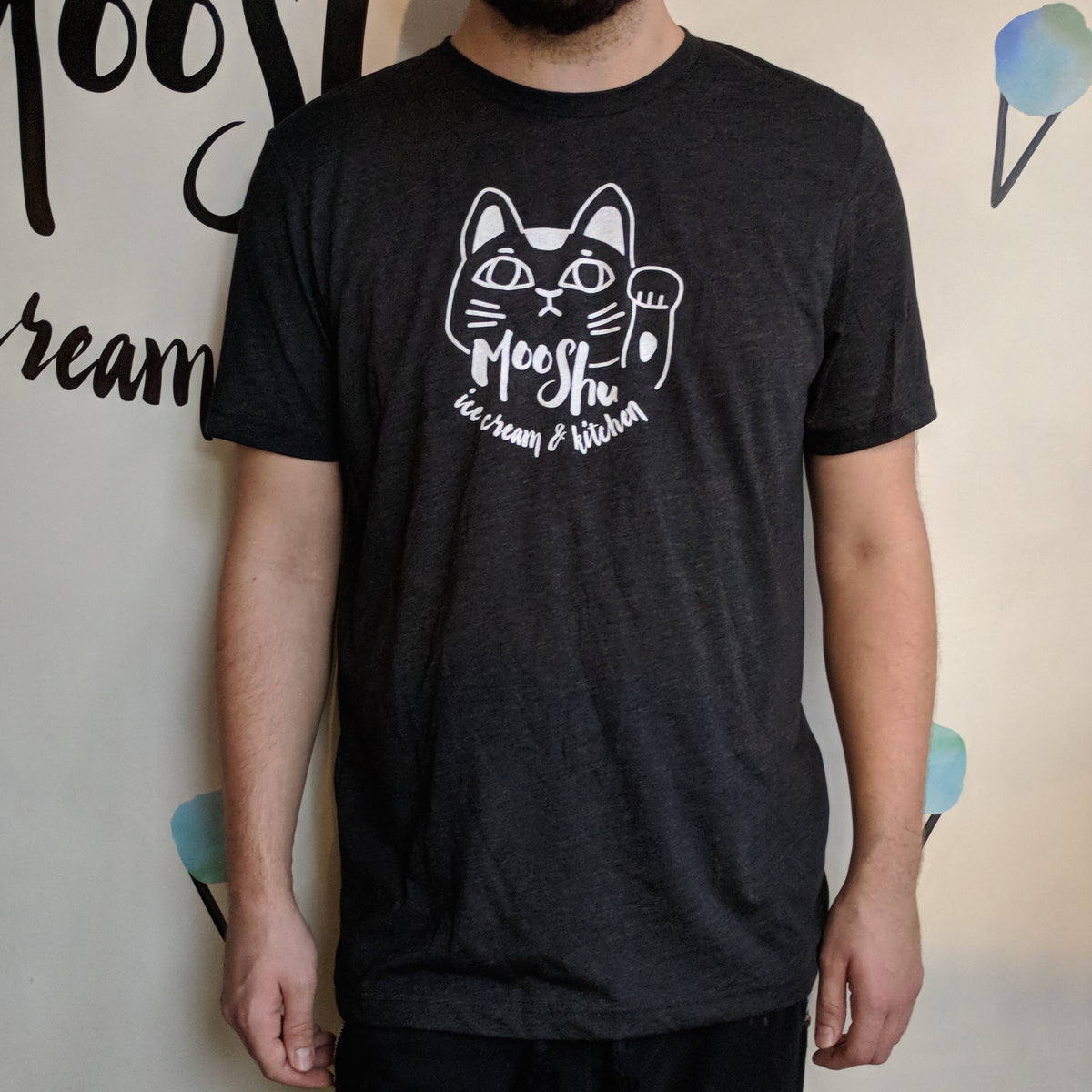 T-Shirt: Logo Crew-Neck