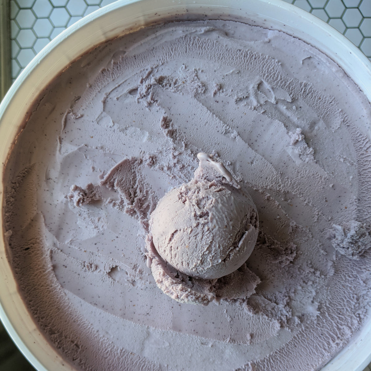 Pint: Blueberry Amaretto