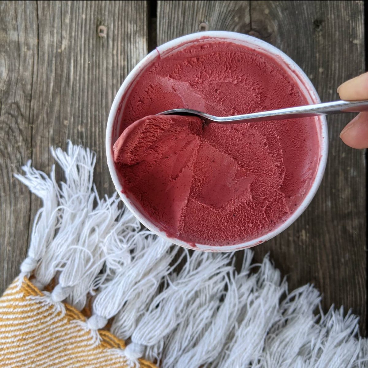 Pint: Black Raspberry Frozen Yoghurt
